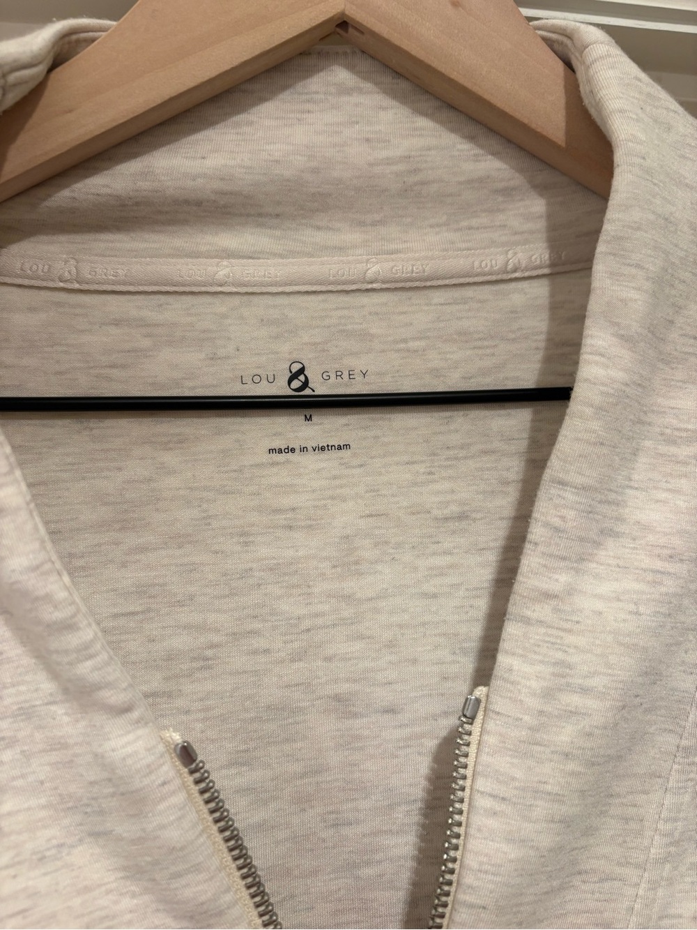 Women’s Lou & Grey (Loft) scubasoft half zip sweatshirt size M - Picture 4 of 7